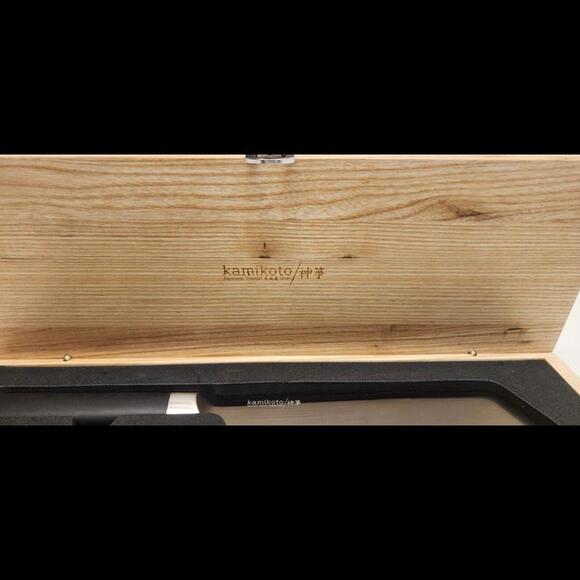 Kamikoto Chuka Bocho Cleaver, New in Ash Box with Certificate of Authenticity - Picture 5 of 7
